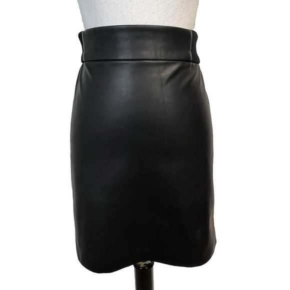 Calvin Klein Faux Leather Skirt Women's Small Black A-Line Stretch Knee-Length - Picture 1 of 8